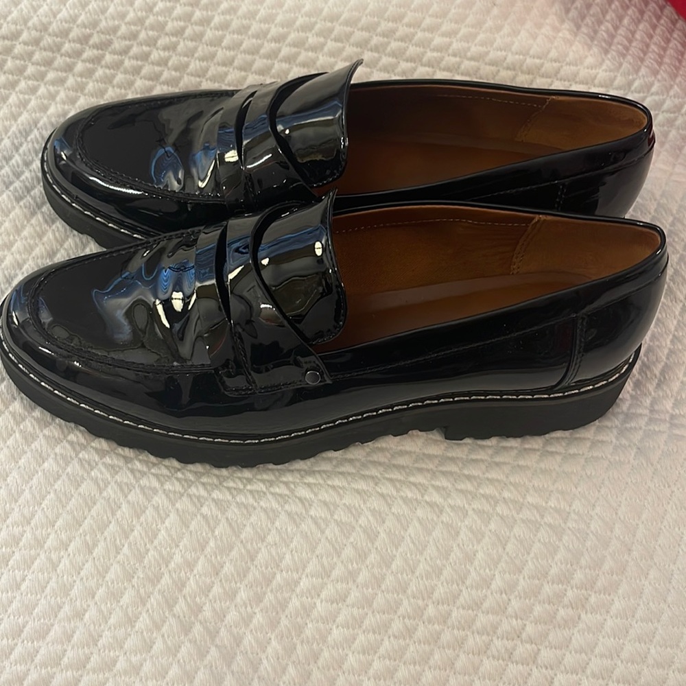 Black patent loafers Franco Sarto.